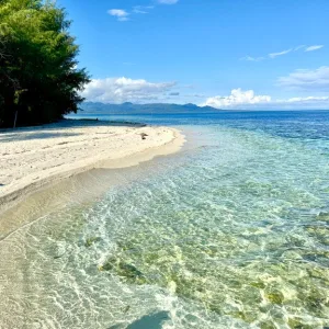 ソロモン諸島 観光 東レンネル