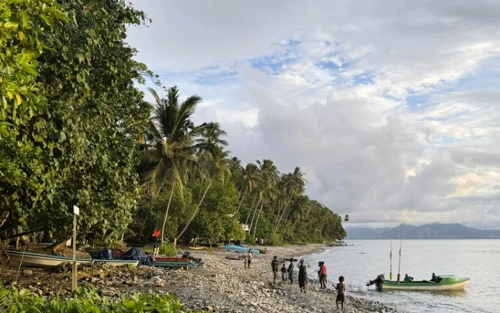 ソロモン諸島 観光 サボ島