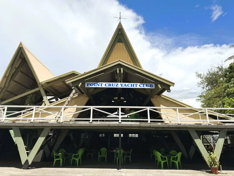 ソロモン諸島 観光 サボ島 Point-Cruz-Yacht-Club