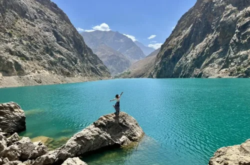 タジキスタンの観光名所、セブンレイクの風景 Seventh of the seven lakes (Haft-Kul)