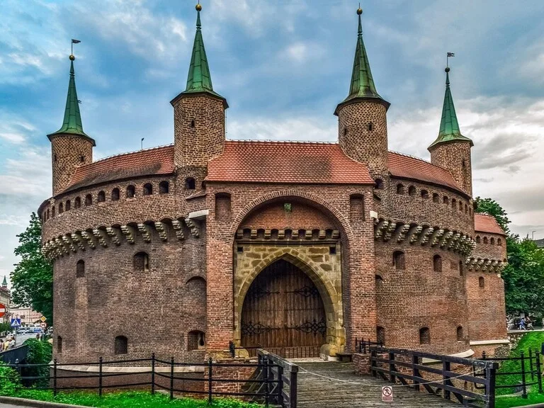 ポーランドのクラクフにあるBarbican（バルバカン / 中世防衛施設）