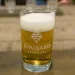 Svalbard Brewery のテイスティング用に北極クラフトビールの入ったグラス