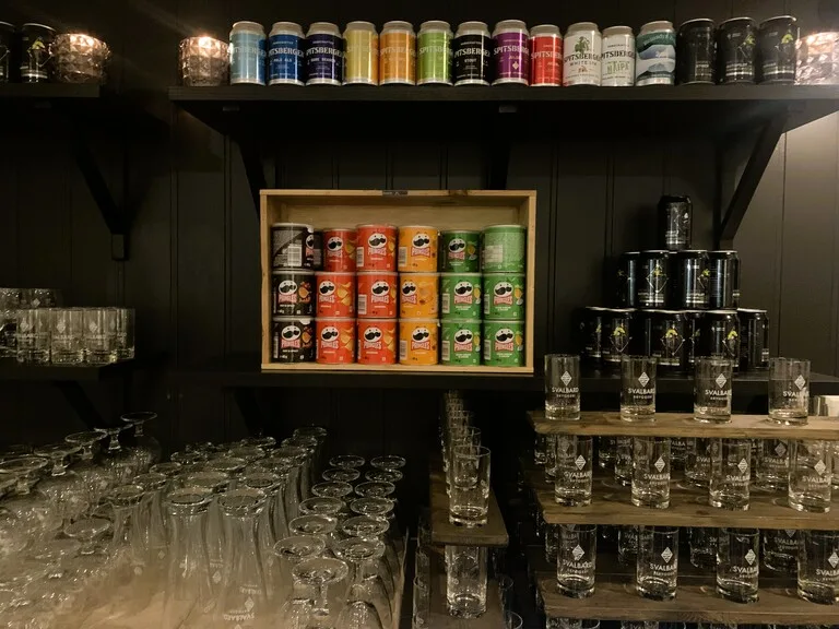 Svalbard Brewery の土産ショップコーナーで販売されるオリジナルビール