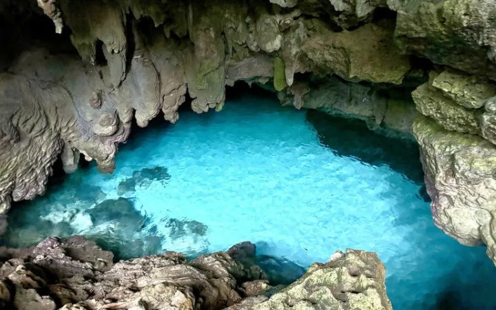 クリスマス島の人気観光スポットThe Grotto（グロット）の風景