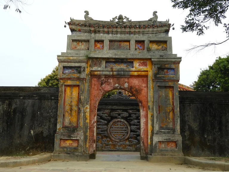 ベトナム、フエにある第４代皇帝トゥドゥックの霊廟（Tu Duc Tomb）