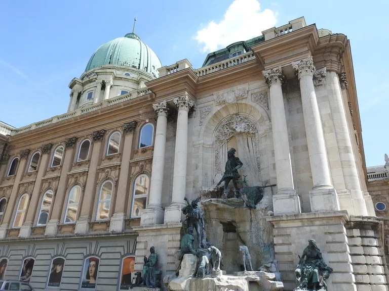 ハンガリーの首都ブダペストにあるブダ城（ブダ王宮）