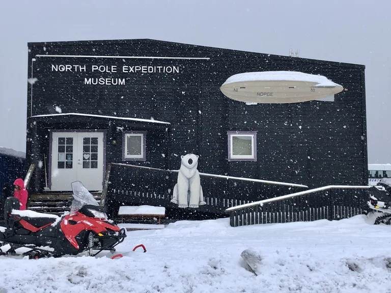 North Pole Expedition Museum(北極探検博物館)の外観