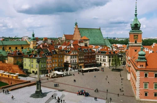 ポーランドの世界遺産、ワルシャワ・歴史的地区の街並み