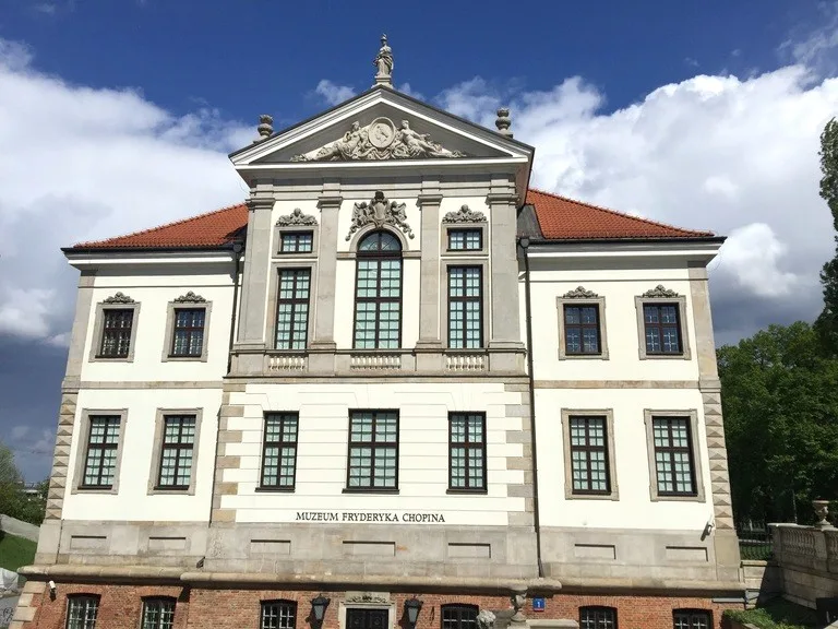 ワルシャワのフレデリック・ショパン博物館（Chopin Museum）外観