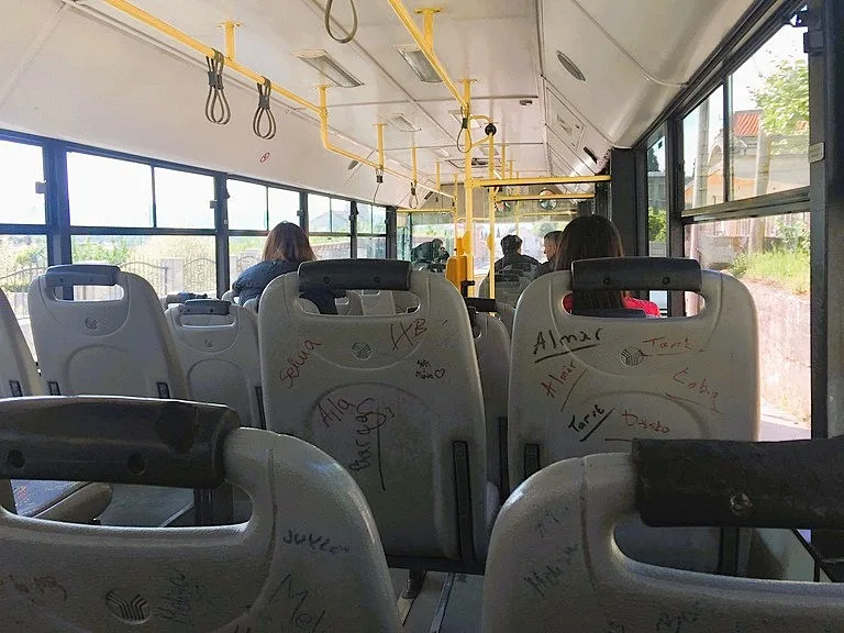 モスタル―ブラガイを結ぶ路線バス