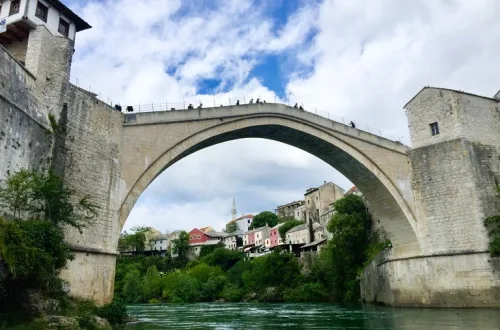 ボスニア・ヘルツェゴヴィナの世界遺産、モスタルのスタリ・モスト（stari most）