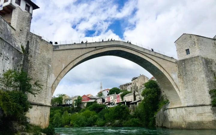 ボスニア・ヘルツェゴヴィナの世界遺産、モスタルのスタリ・モスト（stari most）