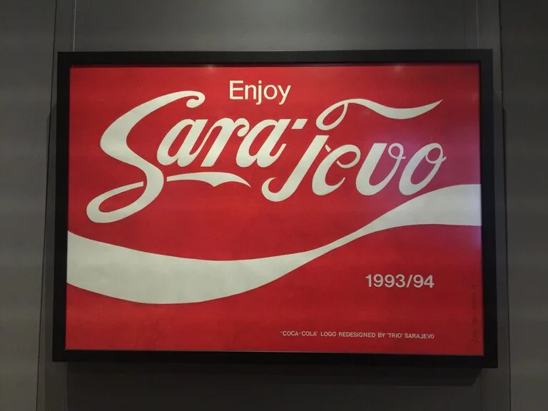 サラエボのGallery 11/07/95の展示物