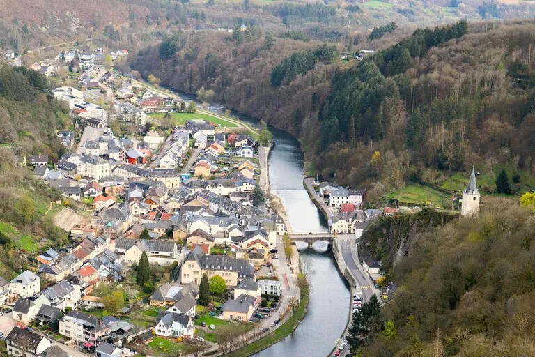 ビューポイントから見下ろすヴィアンデンの風景