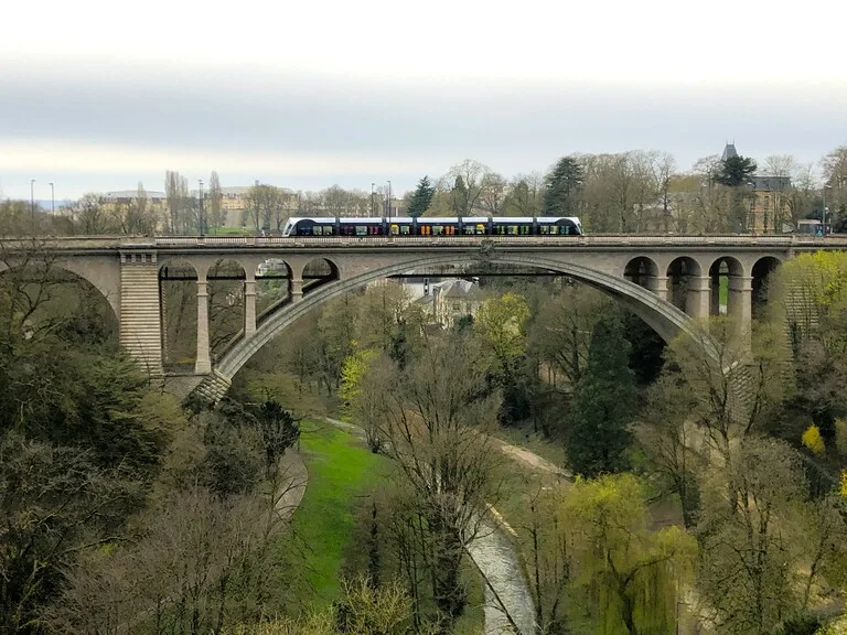 ルクセンブルグのアドルフ橋(Pont Adolphe)