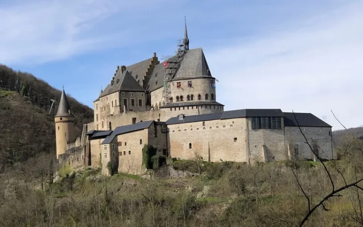 ルクセンブルグのヴィアンデン城（Vianden Castle）外観