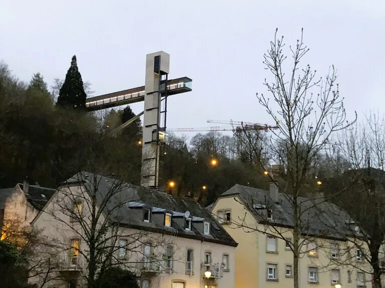 ルクセンブルグのパノラマエレベーター・プファフェンタール(Ascenseur Panoramique du Pfaffenthal)から見下ろす旧市街の街並み