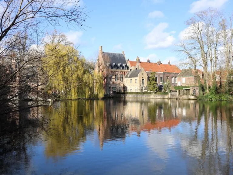 ブルージュのLake of Loveの風景