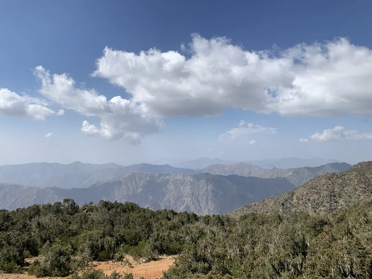 サウジアラビア・アシール地方のサウダ山脈(Jabal Soudah)