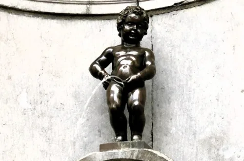 ベルギーの首都ブリュッセルにある小便小僧