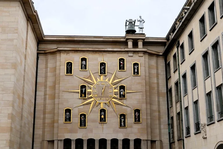 ブリュッセルにある芸術の丘のカリヨン（Carillon Of The Mount Of The Arts）