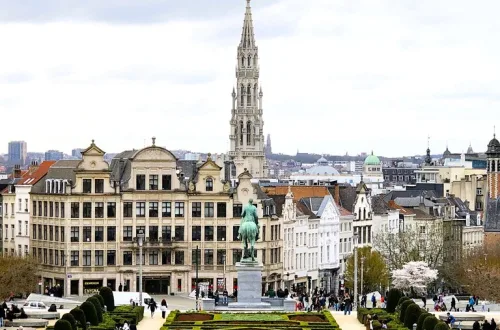 ベルギーの芸術の丘から見渡すブリュッセルの街並み