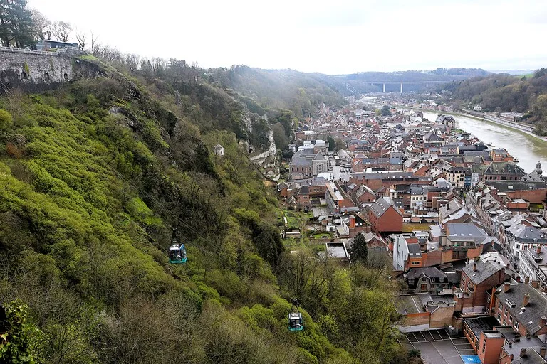 ベルギー・ディナン城塞（Citadel of Dinant）とケーブルカー