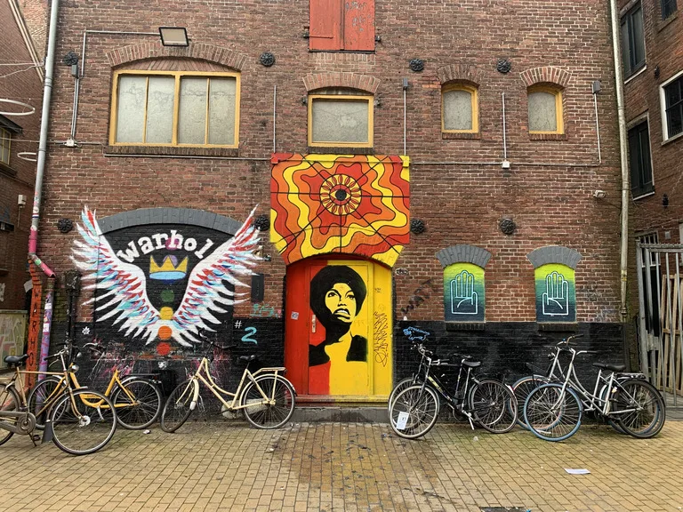 オランダのフローニンゲンにあるPapengang Groningenのアート