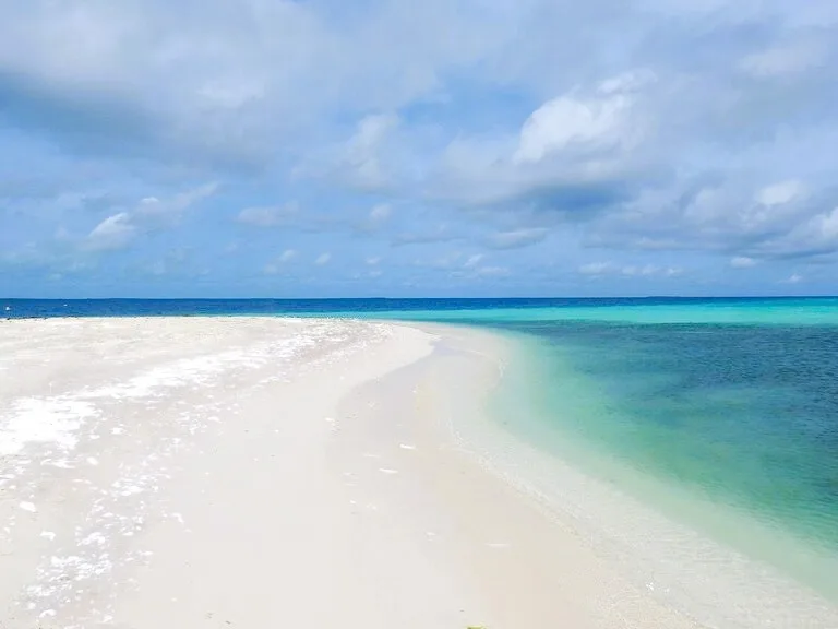 ロスロケス諸島のカヨ・デ・アグア（Cayo de Agua）