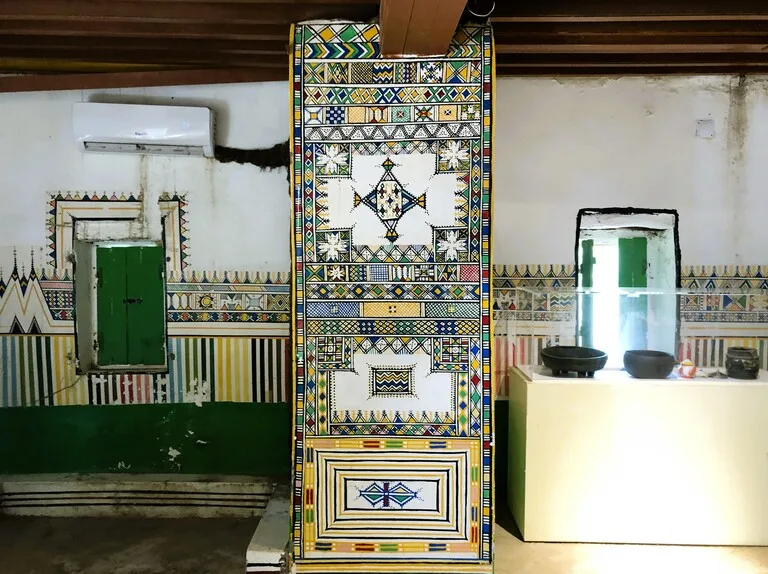 サウジアラビア・リジャル・アルマア博物館(Rijal Almaa Museum)の内観