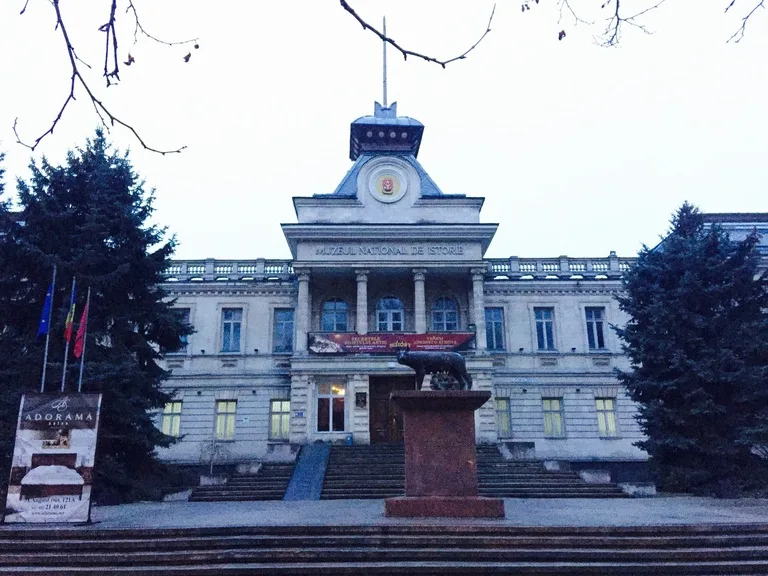 モルドバの首都、キシナウにあるモルドバ国立歴史博物館（National Museum of History of Moldova）