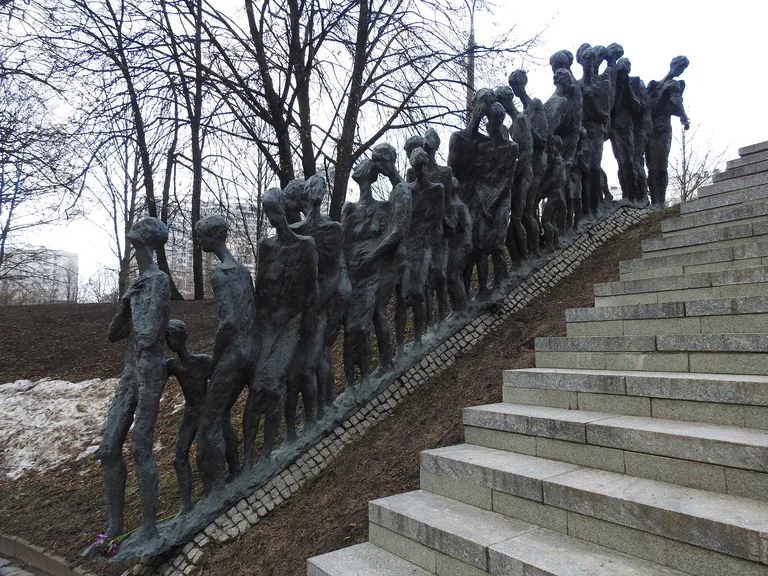 ベラルーシの首都ミンスクにあるヤマ記念碑（Yama Memorial）