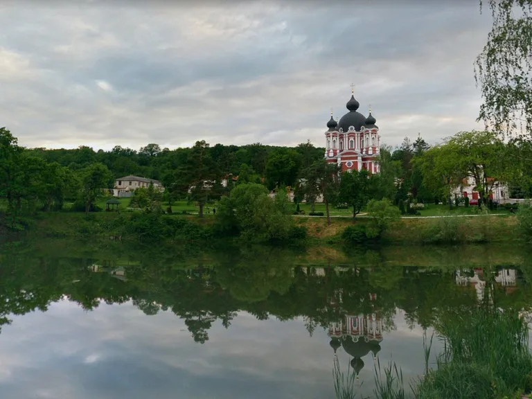 モルドバのクルチ修道院