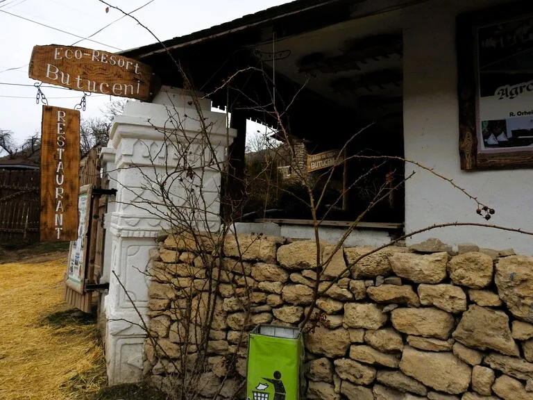 モルドバのブチェニ（Butuceni）にあるレストラン
