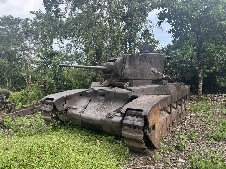 ブーゲンビル島に残る第二次世界大戦時代の戦車