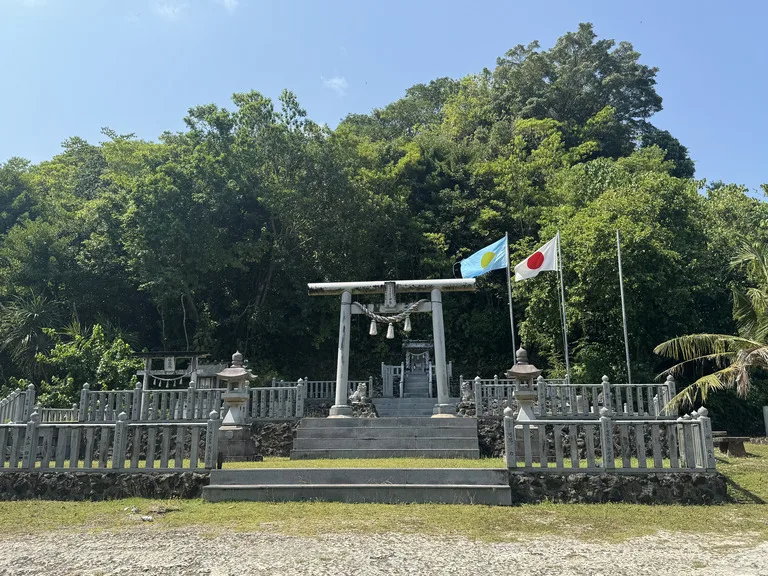 パラオのペリリュー島にあるペリリュー神社（Peleliu Shrine）