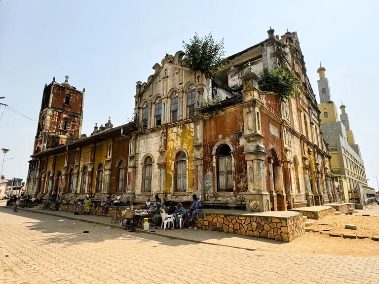 ベナンの首都ポルトノボにある大モスク(Great Mosque of Porto-Novo)
