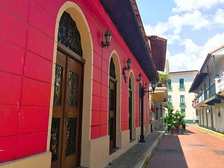 パナマシティのカスコ・ビエホ（Casco Viejo）の街並み