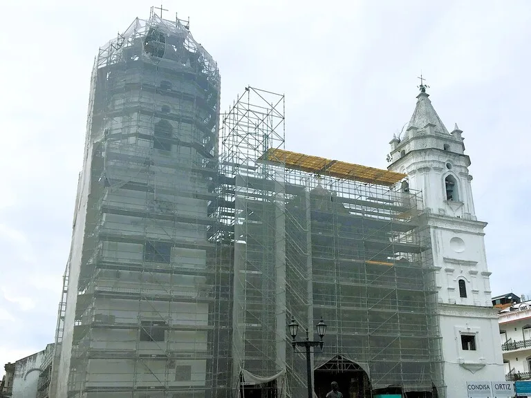 パナマシティにあるメトロポリタン大聖堂（Metropolitan Cathedral Basilica of Santa Maria the Ancient）